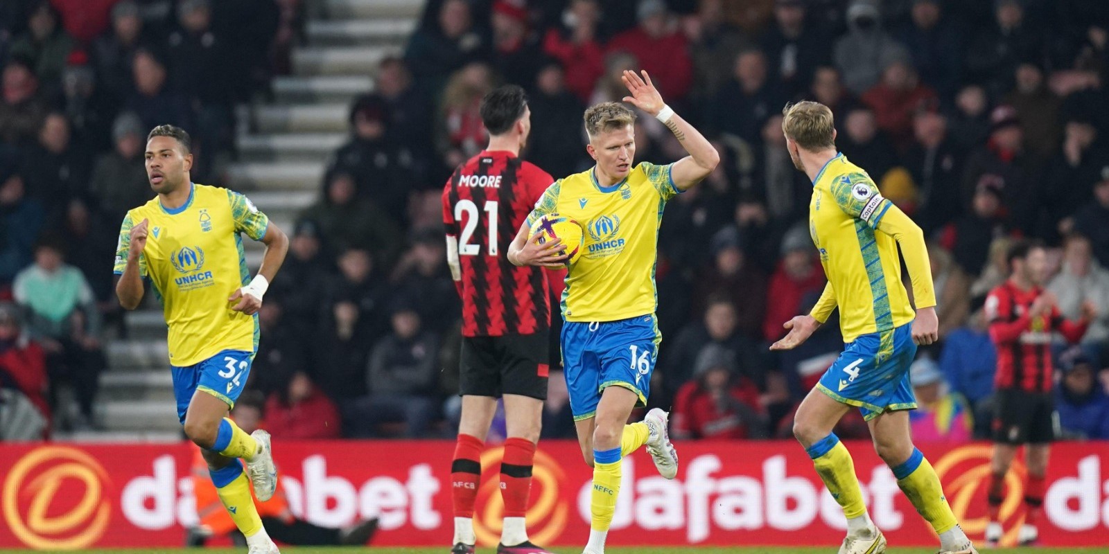 Soi kèo Nottingham vs Bournemouth 21h00 ngày 17/08/2024 Ngoại Hạng Anh 2 Soi kèo Nottingham vs Bournemouth thông tin trận đấu