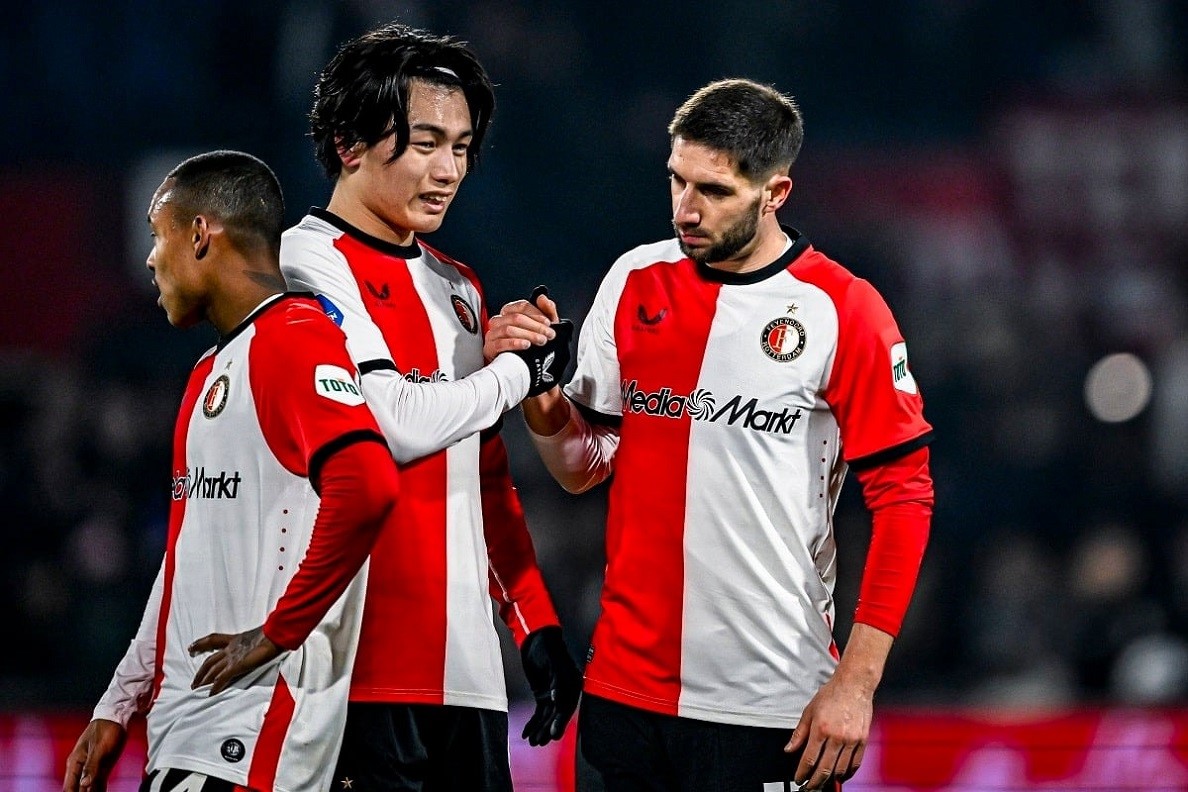 Soi kèo AC Milan vs Feyenoord