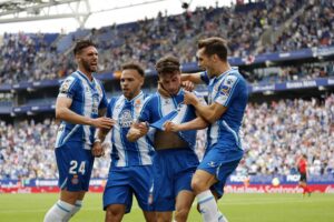 Soi kèo Real Sociedad vs Espanyol 00h30 10/02/2025 La Liga 17 Real Sociedad vs Espanyol