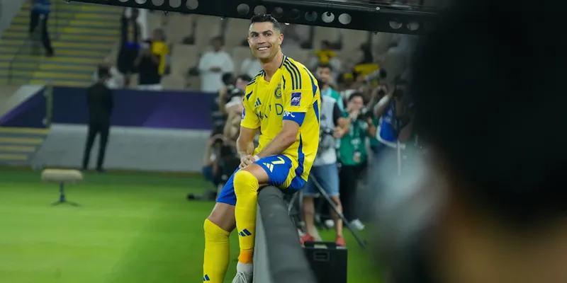 Giúp Al Nassr chiến thắng, Ronaldo tái hiện màn ăn mừng lịch sử 1 ronaldo-tai-hien-man-an-mung-kinh-dien