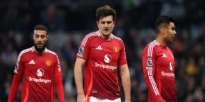 Quỷ đỏ trải qua mùa giải thất bại toàn diện