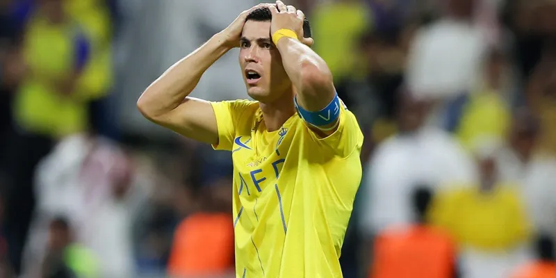 Ronaldo nổi giận, chỉ trích đồng đội trong trận thua sốc trước Al Ittihad 3 ronaldo-bo-lo-nhieu-co-hoi-ghi-ban-truoc-al-ittihad